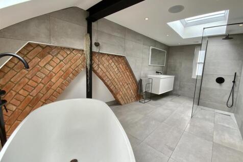 Master Suite Bathroom
