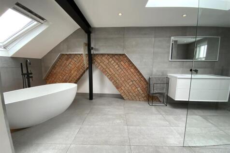 Master Suite Bathroom