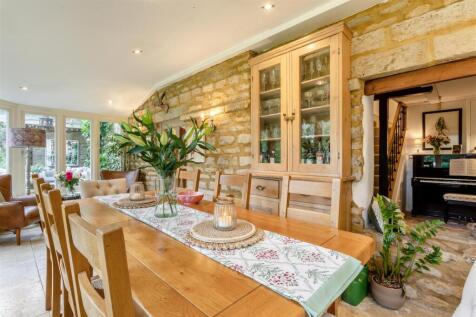 8657653-interior57.jpg