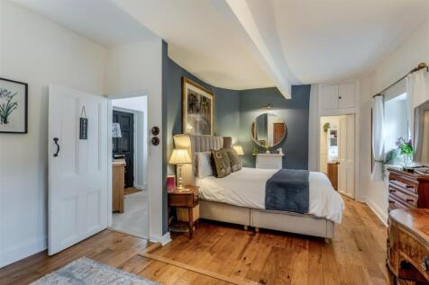 8657653-interior06.jpg