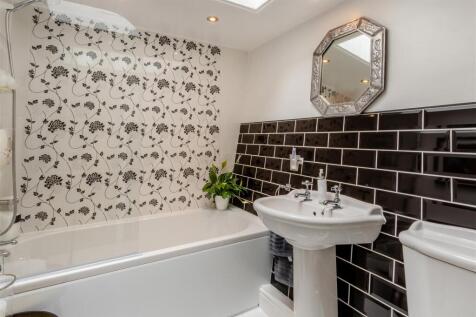 8657653-interior50.jpg