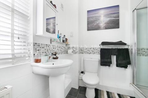 En-suite to Bed Two