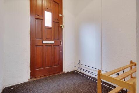 Private Entrance Hall