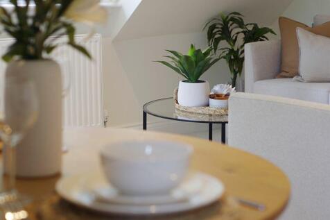 Open Plan Lounge/Diner