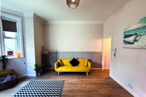 Living Space (Vendor Pic)