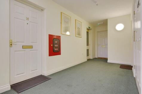 2nd Floor Communal Landing