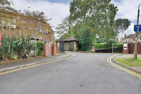 Street View (Grove Road)
