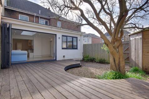 Garden/Decking