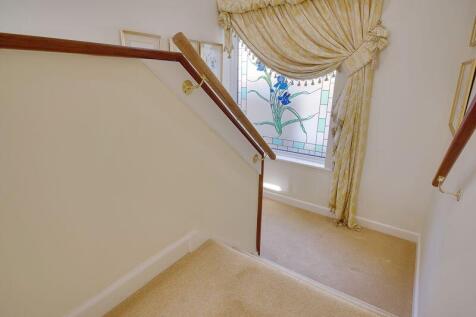 Stairs/Landing