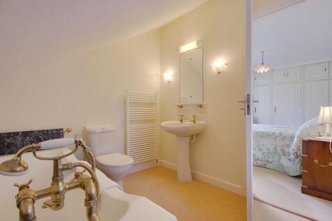 Bedroom One En-Suite