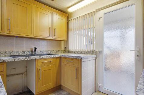 Kitchen/Breakfast: