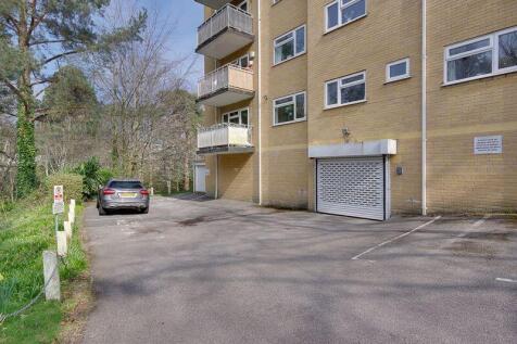 Visitors Parking (&#43; Undercroft Access)