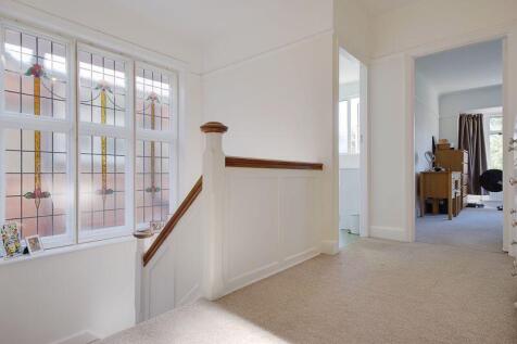 Stairs/Landing