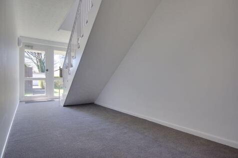 Communal Entrance Lobby
