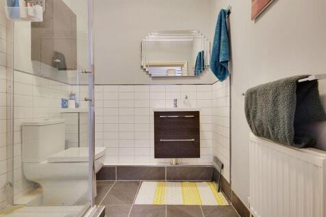 Bedroom One En-Suite