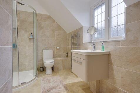 Bedroom Two (En-Suite)