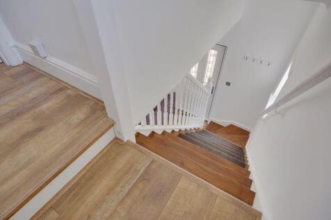 Stairs/Landing