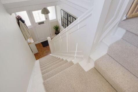 Stairs/Landing