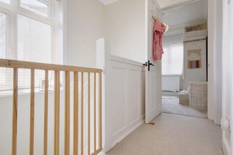 Stairs/Landing