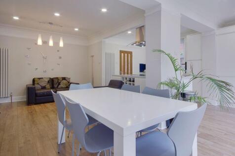 Open Plan Kitchen/Breakfast/Diner