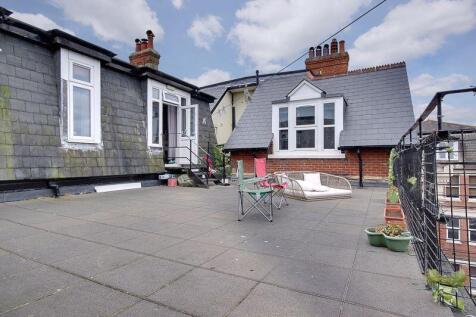 Private Roof Terrance