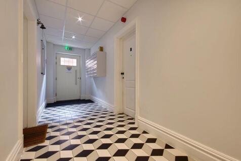 Communal Entrance Foyer