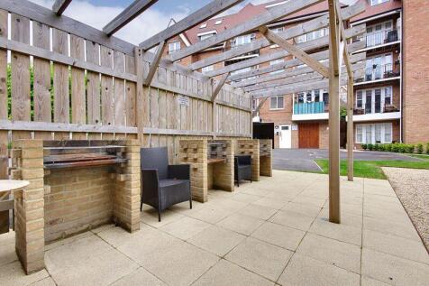 Communal Garden (BBQ Area)