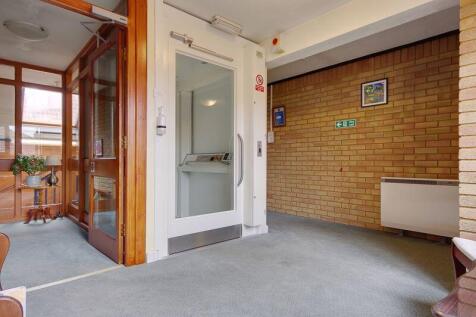 Communal Landing