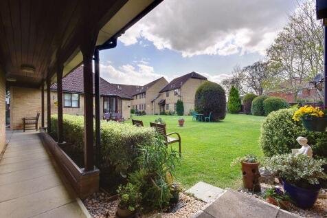 Communal Grounds