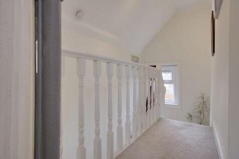Stairs/Landing