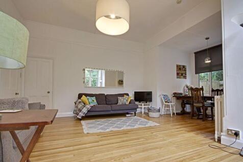 Open Plan Lounge/Dining/Kitchen