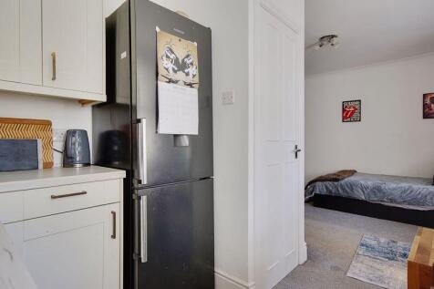 Kitchen/Breakfast/Dining