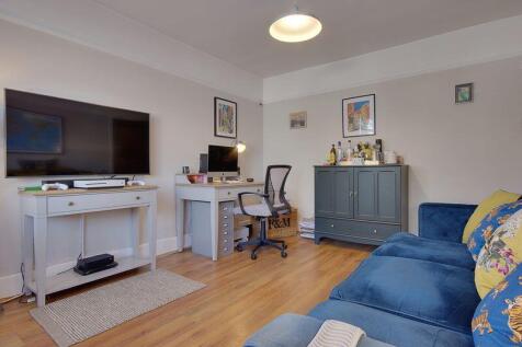 Second Reception (Pot. Bed Three)