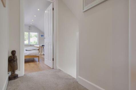 Stairs/Landing