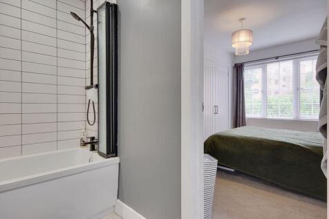 Bedroom One En-Suite