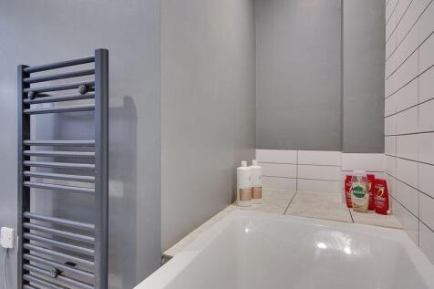Bedroom One En-Suite
