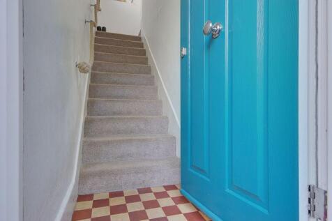 Private Entrance