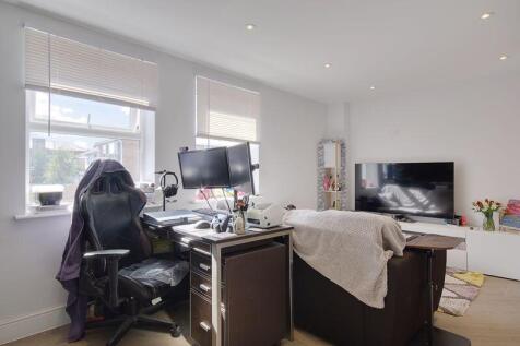 OP Kitchen/Living