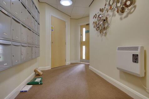 Communal Entrance Lobby