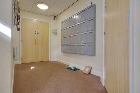 Communal Entrance Lobby