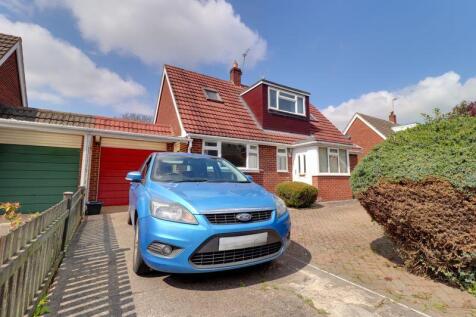 Driveway/Garage