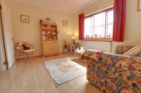 Sitting/Dining Room