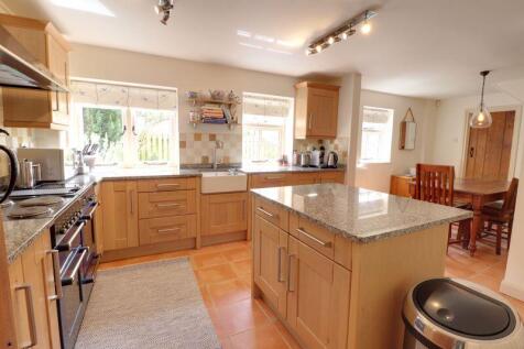 Open Plan Kitchen Diner