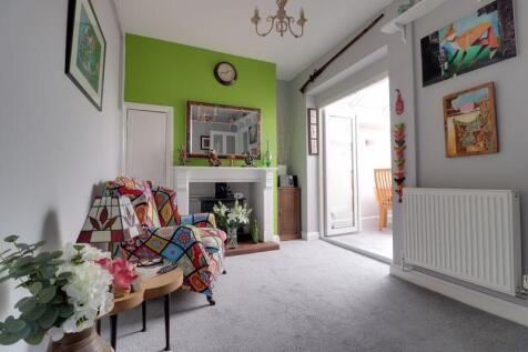 Snug/Sitting Room