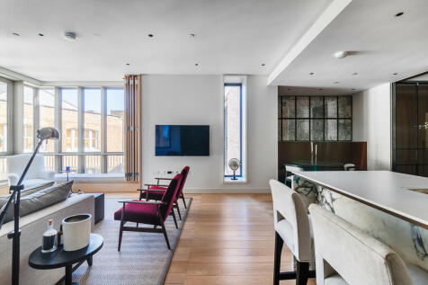 Floral_Court_04