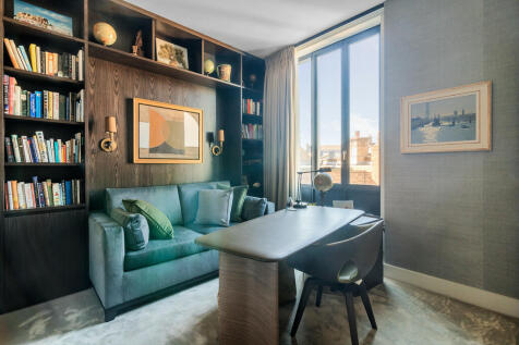 Floral_Court_06