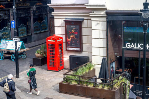 Floral_Street_13