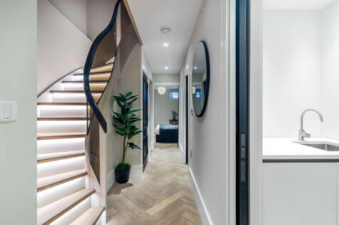 Warwick_House_46