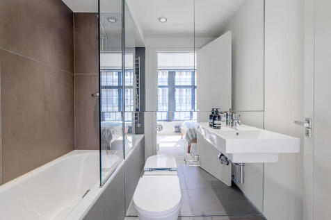 Paramount_House_0...