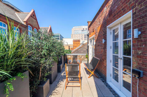 Hanway_Place_05